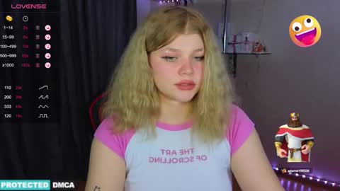 Chloe online show from 12-30-24, 03:25