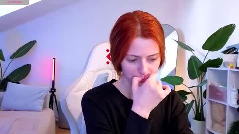 Your doll Lesli online show from 11-09-25, 08:23