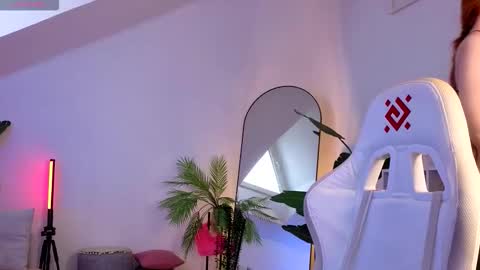 Your doll Lesli online show from 11-21-25, 08:35