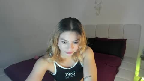 doll_oriana online show from 04-11-26, 08:57