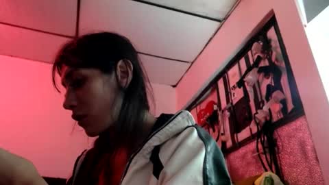 Snapshot of doll_sary chatting on 12-31-24, 03:45 Catherine XXX online show from 12-31-24, 03:45