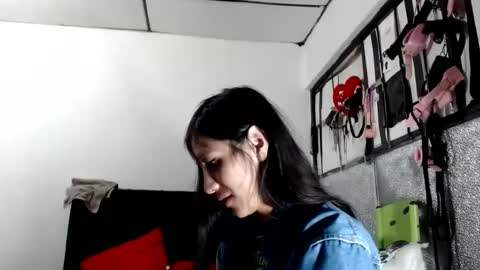 Snapshot of doll_sary chatting on 01-07-25, 04:29 Catherine XXX online show from 01-07-25, 04:29