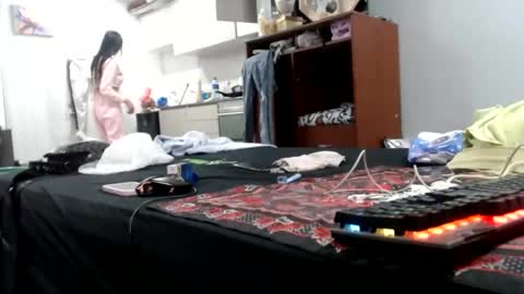 Snapshot of doll_sary chatting on 11-03-25, 10:32 Catherine XXX online show from 11-03-25, 10:32