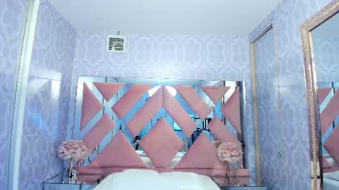 Samy online show from 06-19-26, 11:08