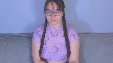 Tessa online show from 05-12-26, 07:38