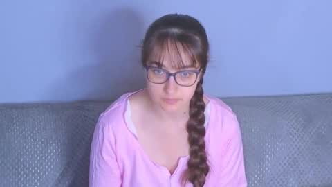 Tessa online show from 06-10-26, 12:04