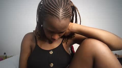 dollberry online show from 02-02-25, 01:45