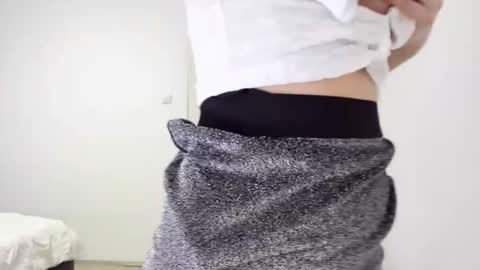 Eva online show from 01-19-25, 10:06