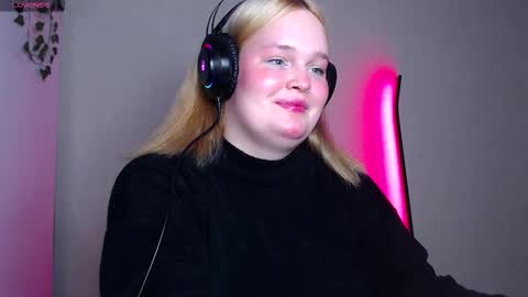 Miss Rose online show from 10-25-25, 07:08