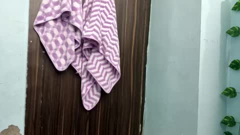 dollmeenu online show from 02-02-26, 04:17