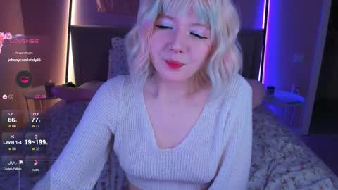 Snapshot of dollrose chatting on 11-06-25, 04:02 Evanka online show from 11-06-25, 04:02