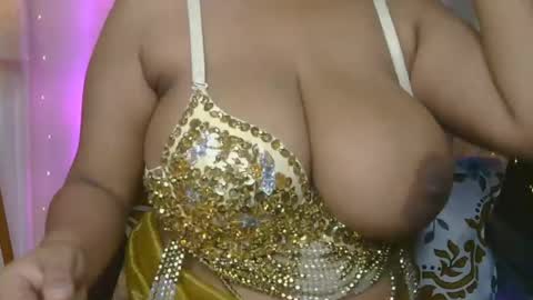 dolly_2 online show from 07-07-26, 04:15