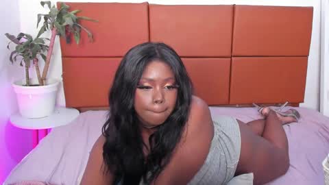 emily --  online show from 03-07-25, 06:02