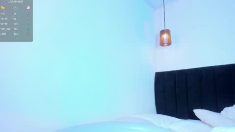 Call me Zoe  online show from 04-14-26, 09:43