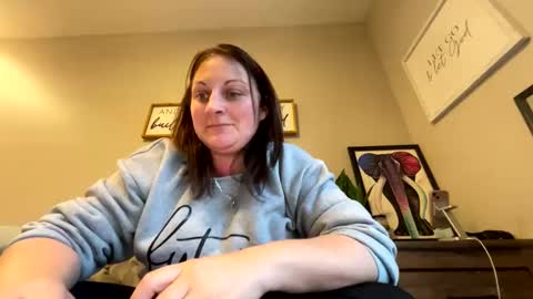 Dolly online show from 03-03-25, 11:56