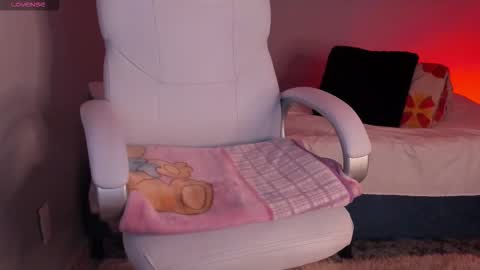 Dolly online show from 02-06-26, 06:11