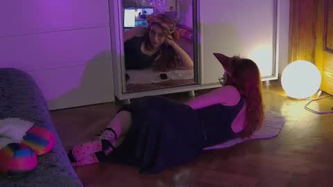 Dolores Sage online show from 02-28-26, 07:09