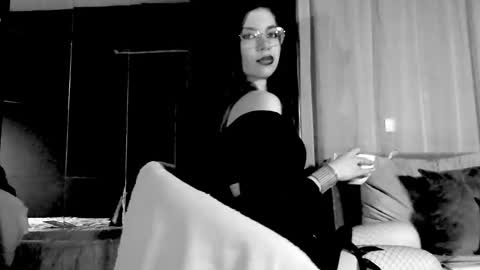 Dolores Sage online show from 04-08-26, 07:25