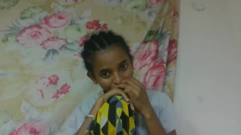 doloresslu online show from 04-12-26, 01:32