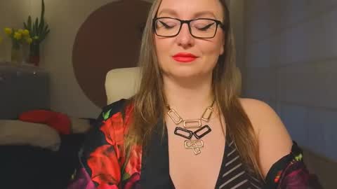 DOM MUMMY online show from 03-09-26, 05:44