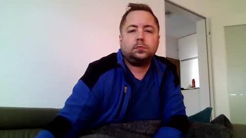 dombio_12 online show from 09-29-25, 10:31