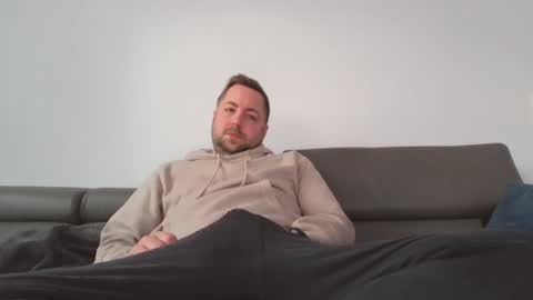 dombio_12 online show from 04-24-26, 03:58