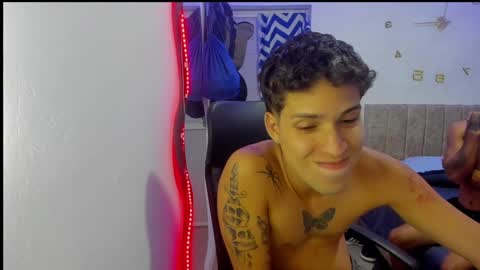 Snapshot of domi_master chatting on 02-08-25, 04:03 MASTER online show from 02-08-25, 04:03