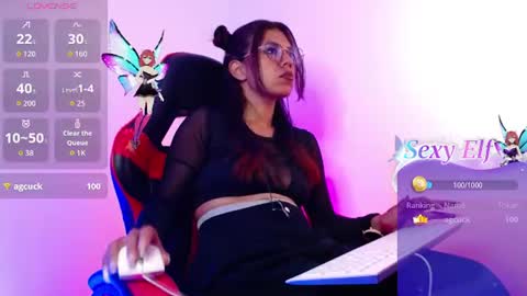 Snapshot of domina_lia chatting on 06-11-26, 02:33 Domina Lia online show from 06-11-26, 02:33
