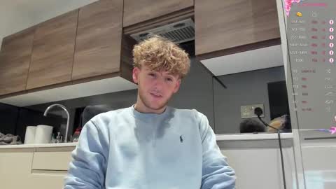 Alex...  online show from 11-26-25, 03:57