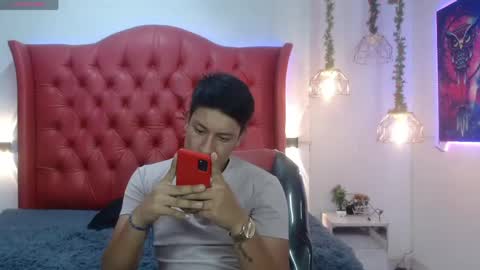 domi online show from 04-20-26, 11:06