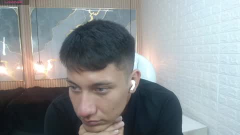 domi online show from 04-28-26, 09:31