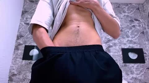 Snapshot of dominic_blade chatting on 10-31-25, 11:44 Dominic online show from 10-31-25, 11:44