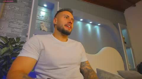 dominic de luca online show from 05-25-26, 04:51
