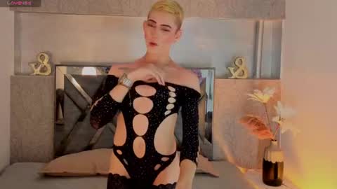 Dominic online show from 07-28-26, 02:57