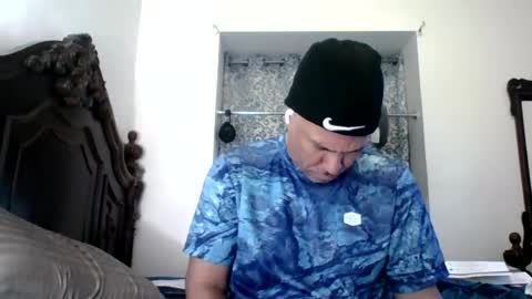 Snapshot of dominicanorico chatting on 06-13-26, 09:13 luis online show from 06-13-26, 09:13