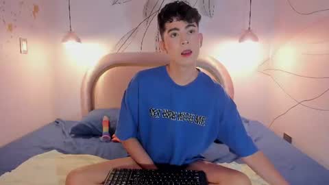 DOMINIC  online show from 07-28-26, 09:03