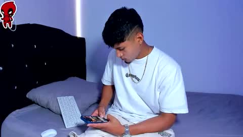  Dominic  online show from 03-11-26, 08:59