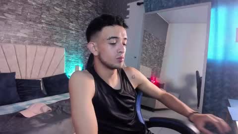 Snapshot of dominickmonroe chatting on 06-09-26, 12:06 DOMINICK online show from 06-09-26, 12:06