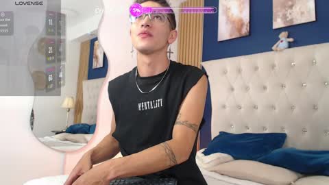 Dominik online show from 04-16-26, 10:23