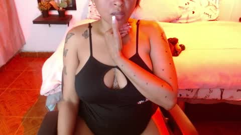  D O M I N K  online show from 05-24-26, 08:47