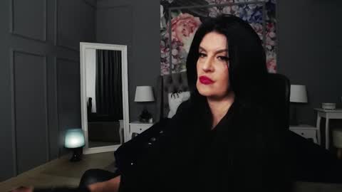 Snapshot of dommelisa chatting on 03-06-25, 09:53 Dom Melisa online show from 03-06-25, 09:53