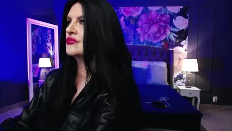 Snapshot of dommelisa chatting on 05-12-26, 09:34 Dom Melisa online show from 05-12-26, 09:34