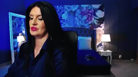 Snapshot of dommelisa chatting on 08-04-26, 09:28 Dom Melisa online show from 08-04-26, 09:28