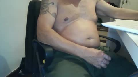 Snapshot of domruanjf chatting on 10-07-25, 03:47 Dom Ruan CF online show from 10-07-25, 03:47