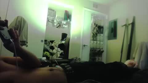 Snapshot of donlopez18 chatting on 10-12-25, 09:14 donlopez18 online show from 10-12-25, 09:14