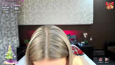 Snapshot of donnaaa_evans chatting on 01-07-25, 02:53 Donna On GMT2 Mon-Fri 3-9 AM online show from 01-07-25, 02:53