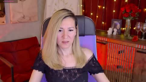 Donna online show from 04-23-26, 07:16