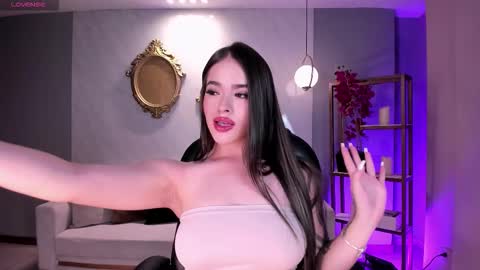  Donna Stonne  online show from 10-24-25, 04:09