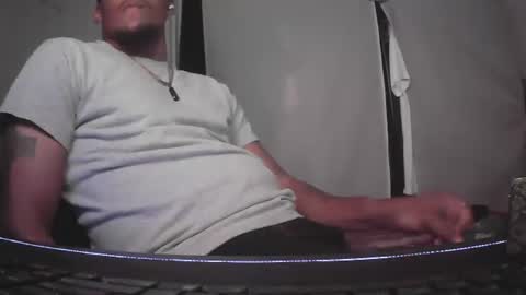 Snapshot of donniep31 chatting on 06-24-26, 04:33 donniep31 online show from 06-24-26, 04:33