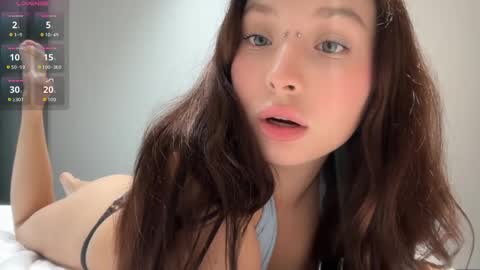Snapshot of dontoch chatting on 06-05-26, 04:02 Stacy online show from 06-05-26, 04:02